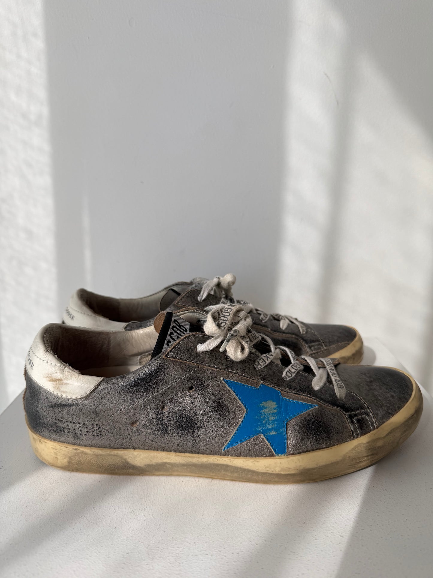 Golden Goose 'Superstar' Sneakers ~ size 39
