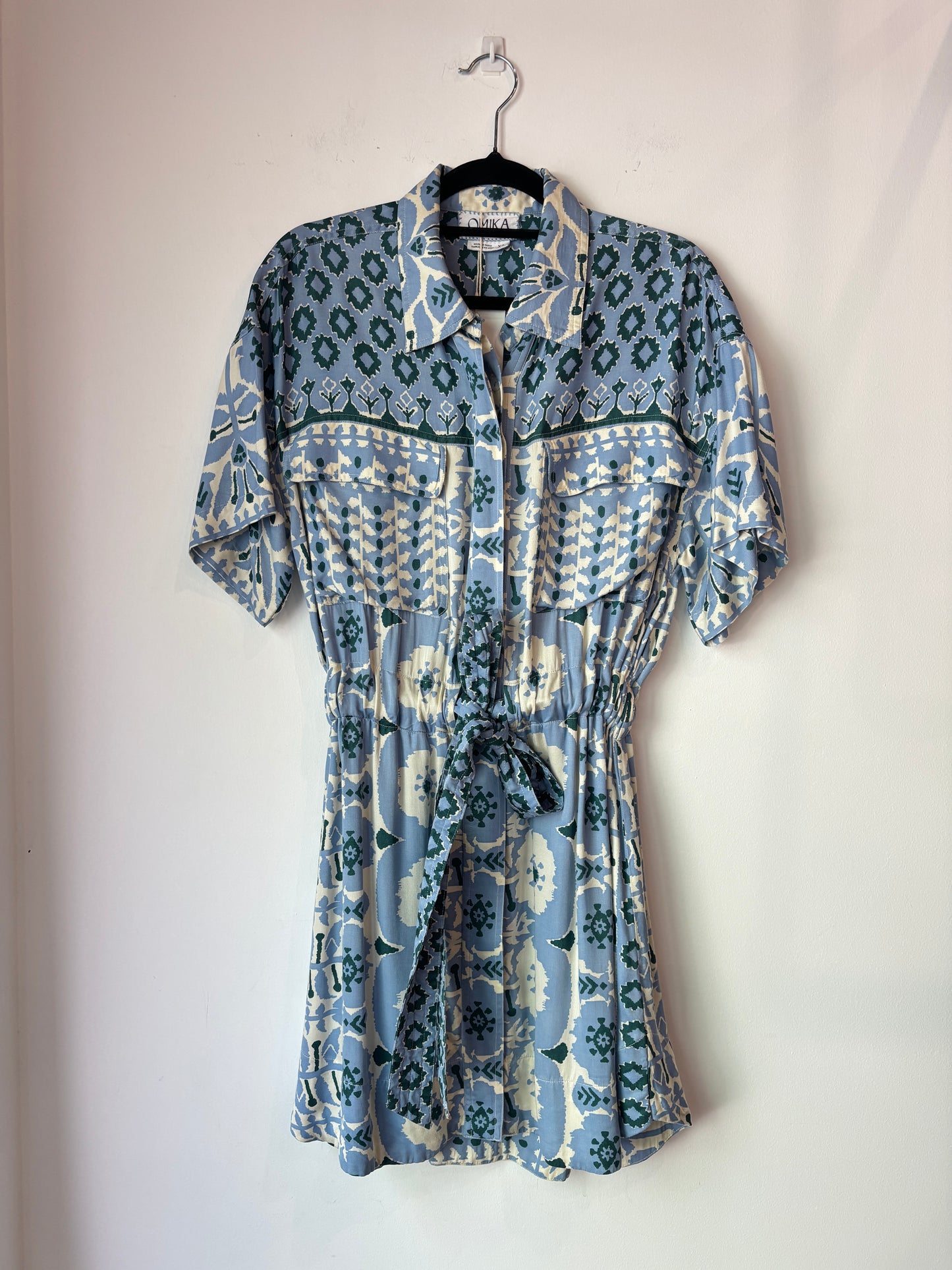Omika mini dress ~ size XS