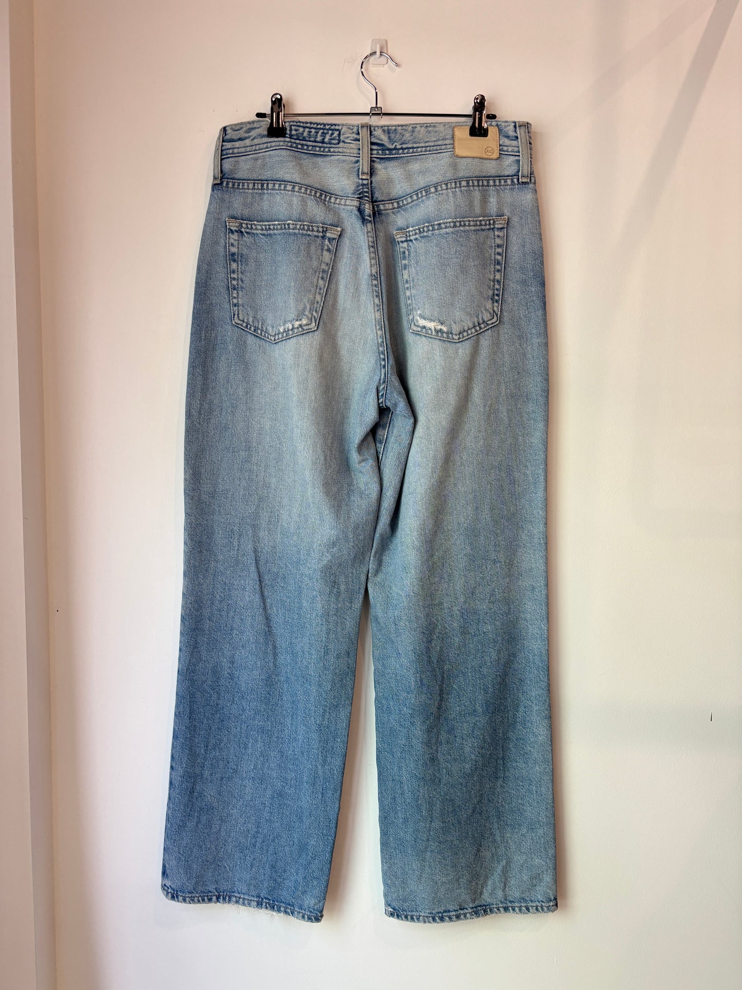 AG Jeans 'The Tomas' jeans ~ size 29