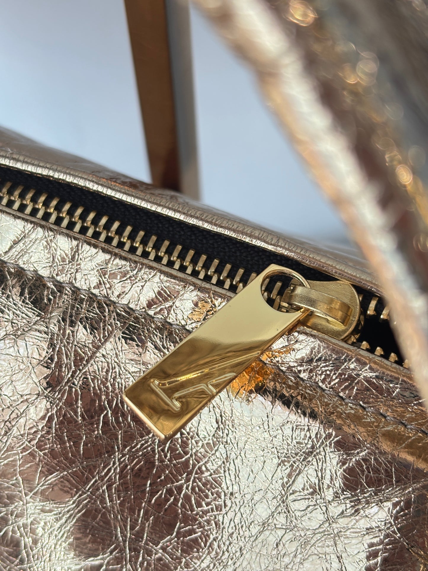 A-Esque 'Halo' mini clutch bag