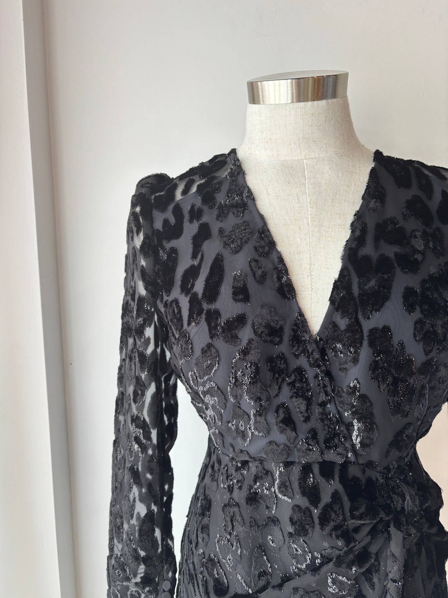 Self Portrait metallic leopard dress ~ size 8