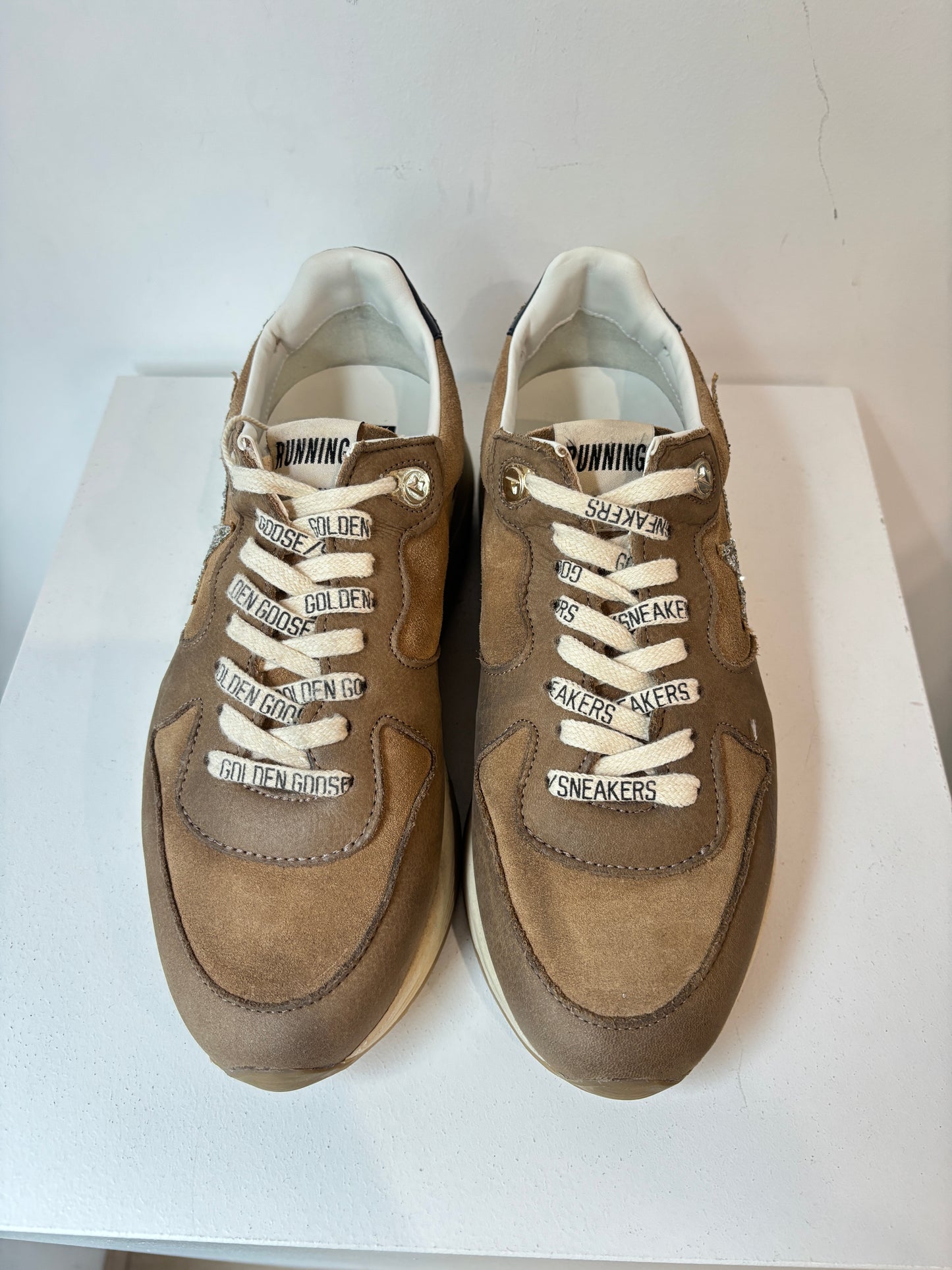 Golden Goose 'Running Sole' sneakers ~ size 38