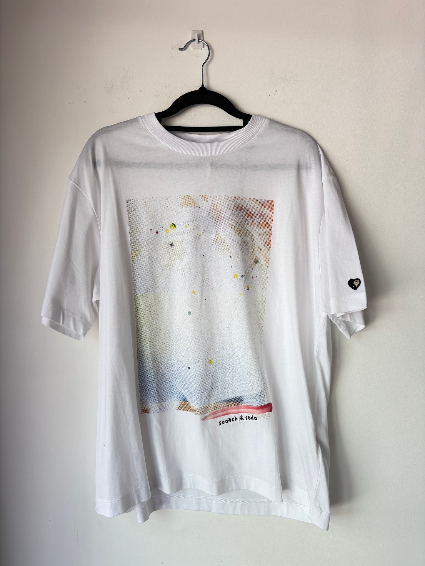 Scotch & Soda 'Pixel Flower' Tshirt ~ size Medium