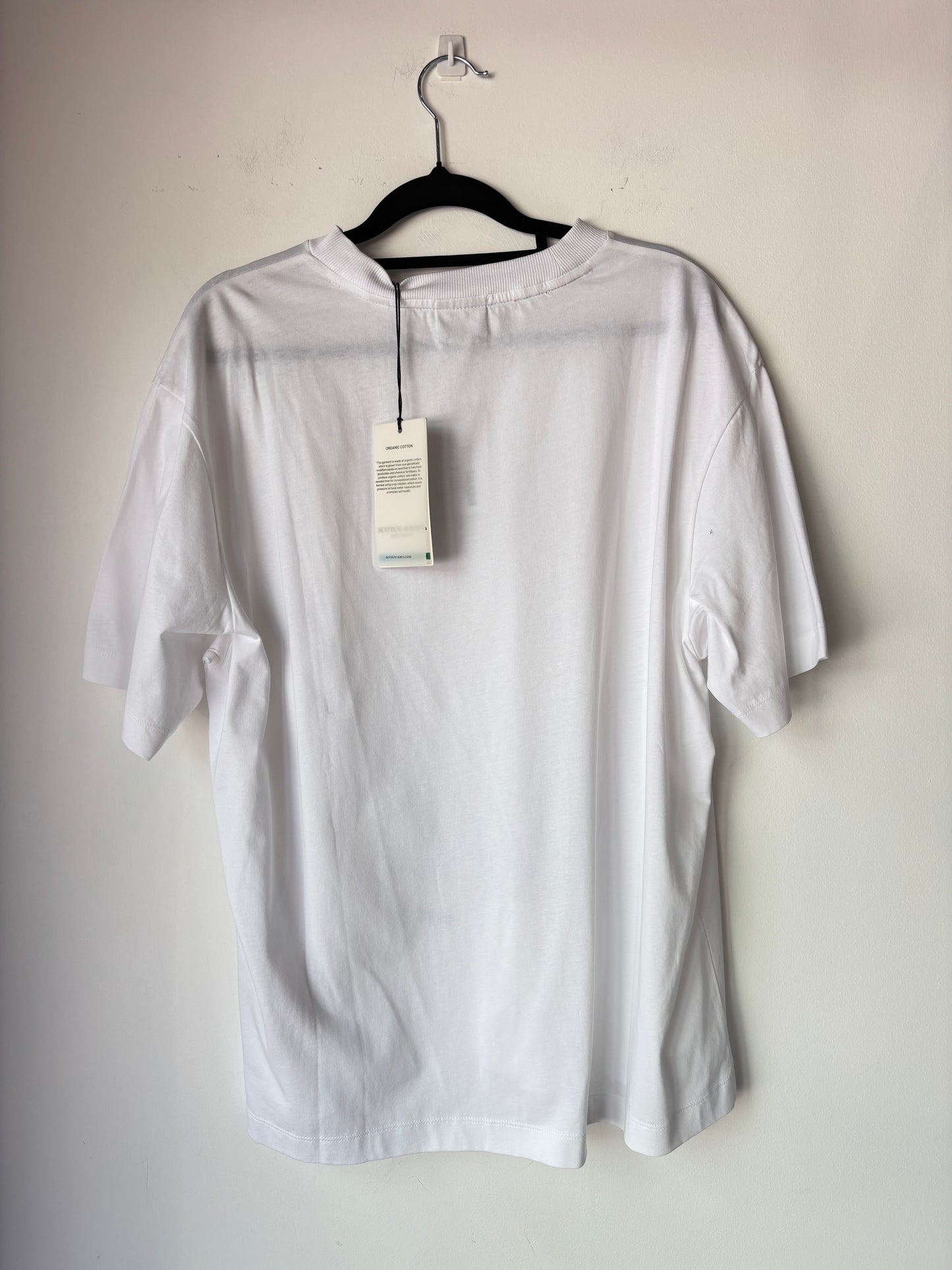 Scotch & Soda 'Pixel Flower' Tshirt ~ size Medium