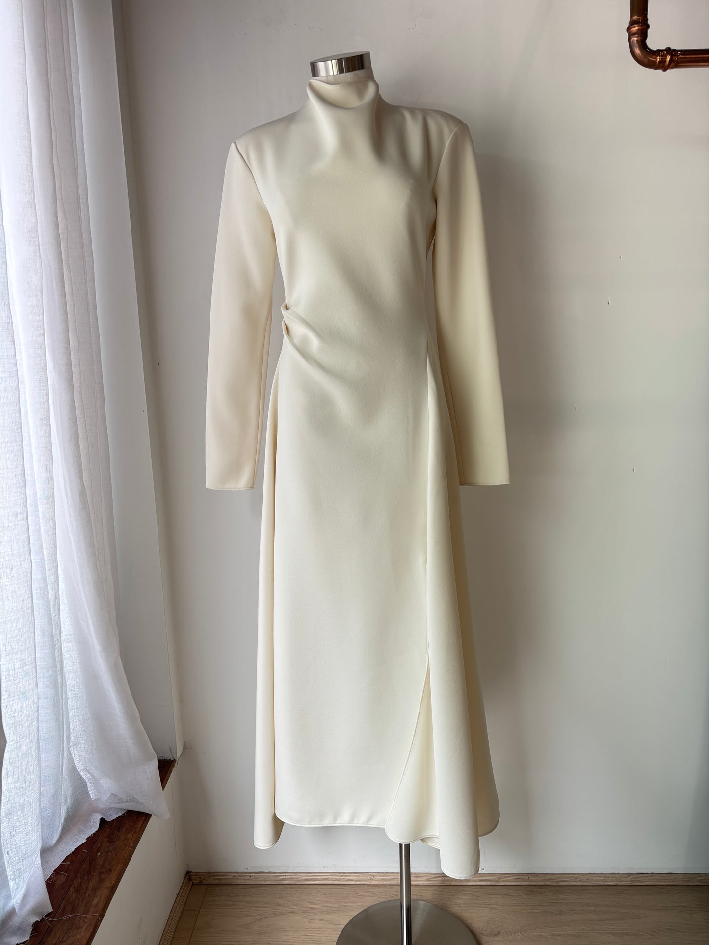 Camilla and Marc 'Otava' Midi Dress ~ size 8