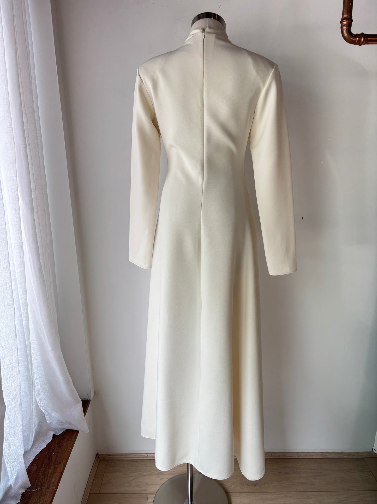 Camilla and Marc 'Otava' Midi Dress ~ size 8