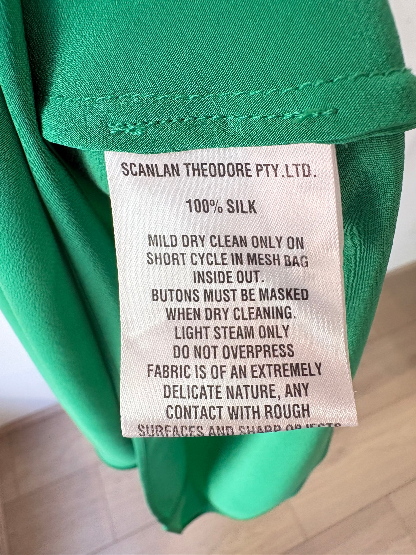 Scanlan Theodore Silk Dress ~ size 8
