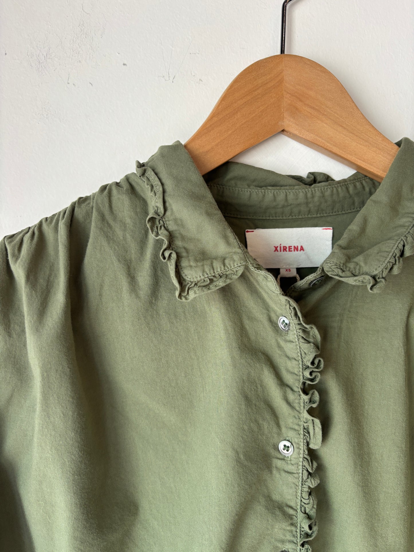 Xirena 'Hale' shirt ~ size XSmall