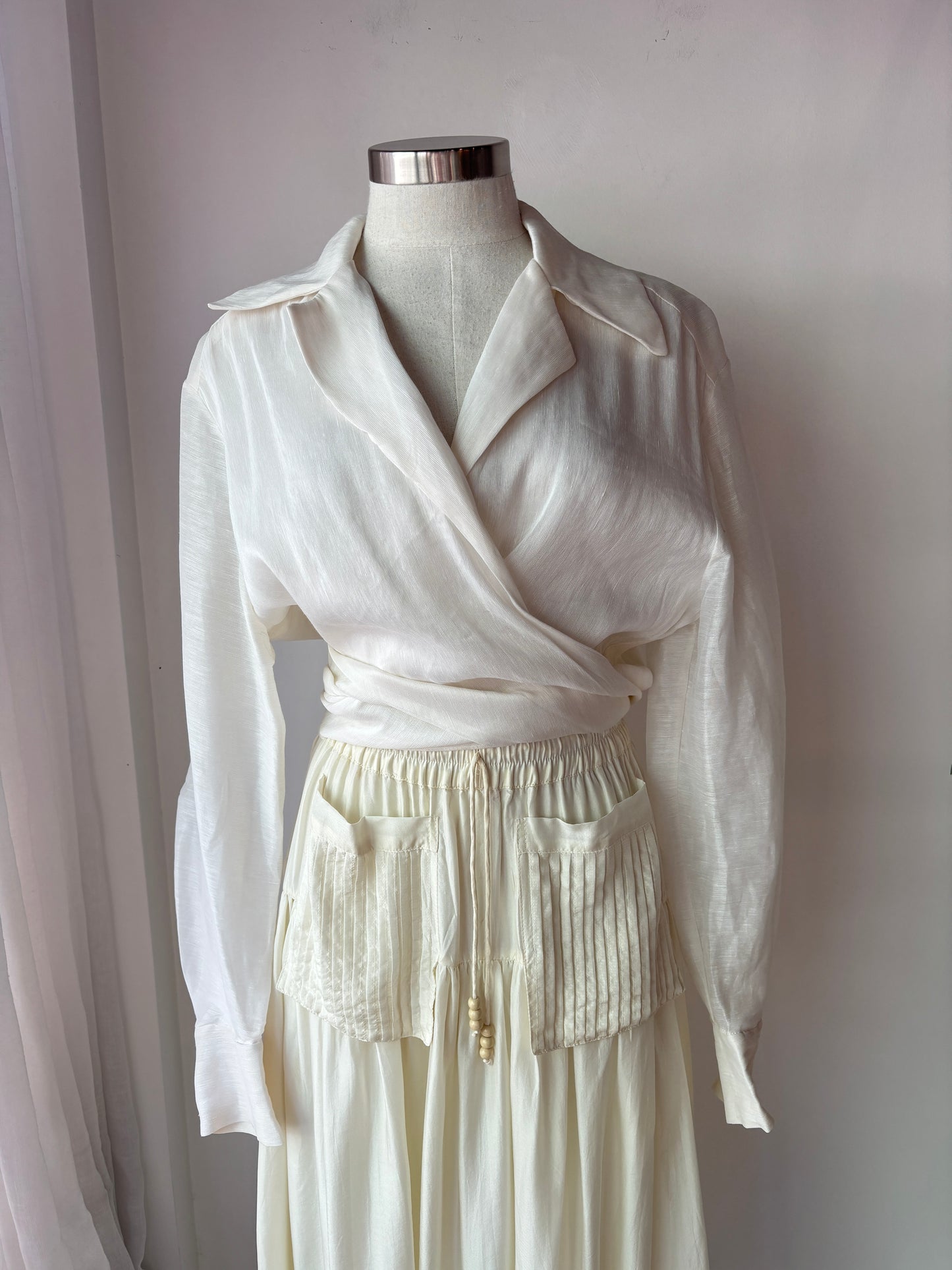 Manning Cartell silk/linen blouse ~ size 12