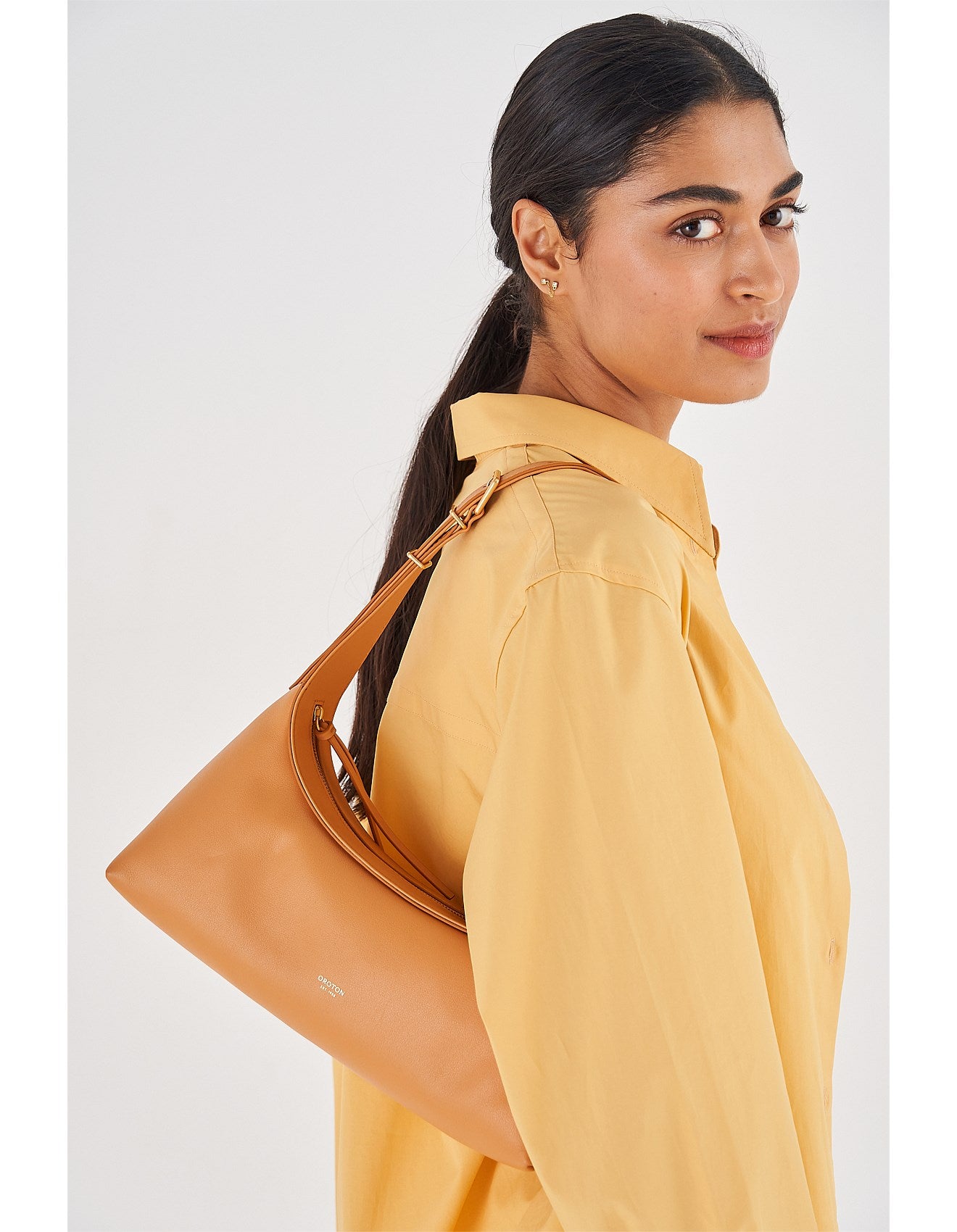 Oroton 'Cinder' baguette handbag