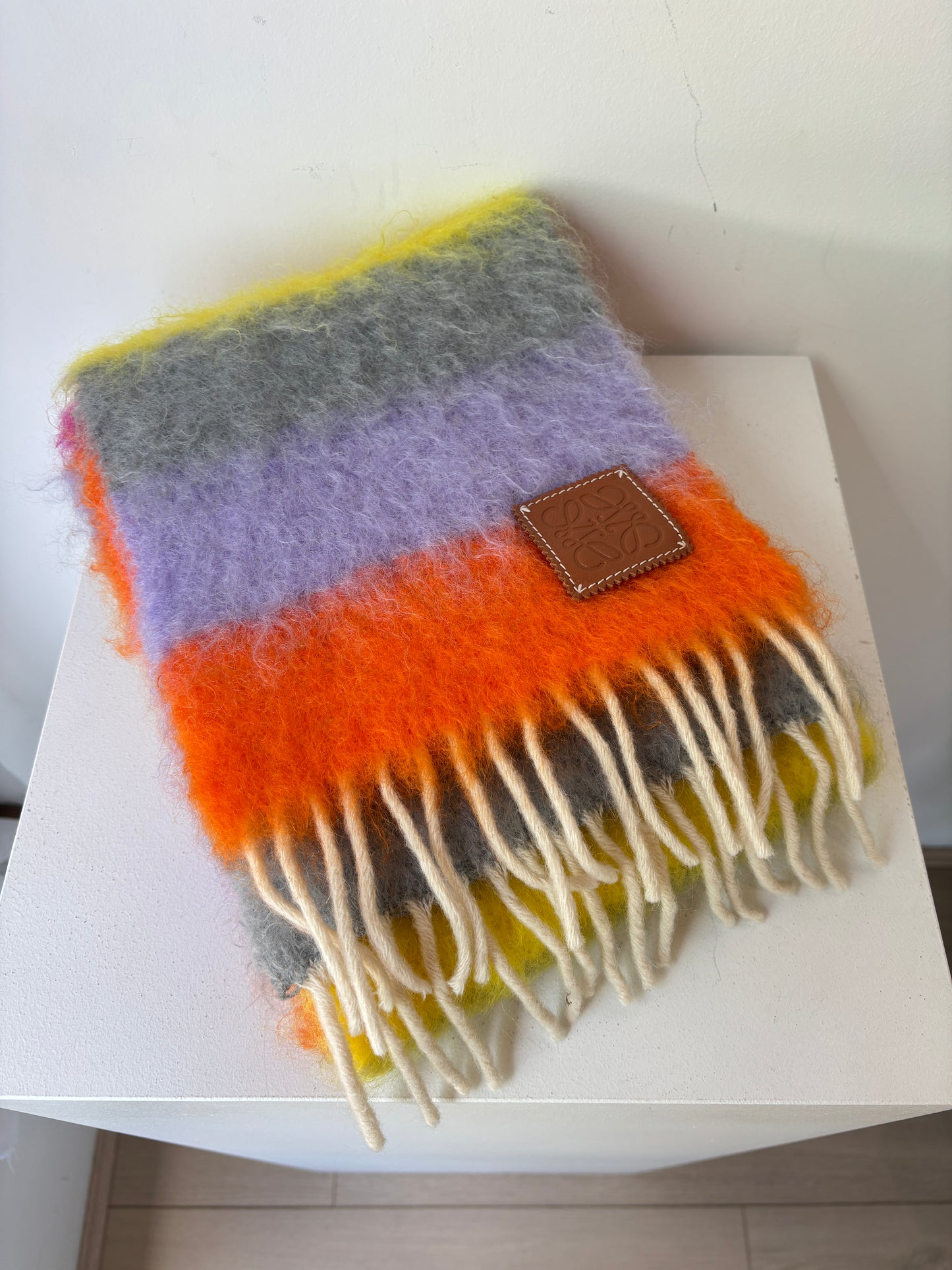 Loewe 'Logo Applique Fringed' Scarf