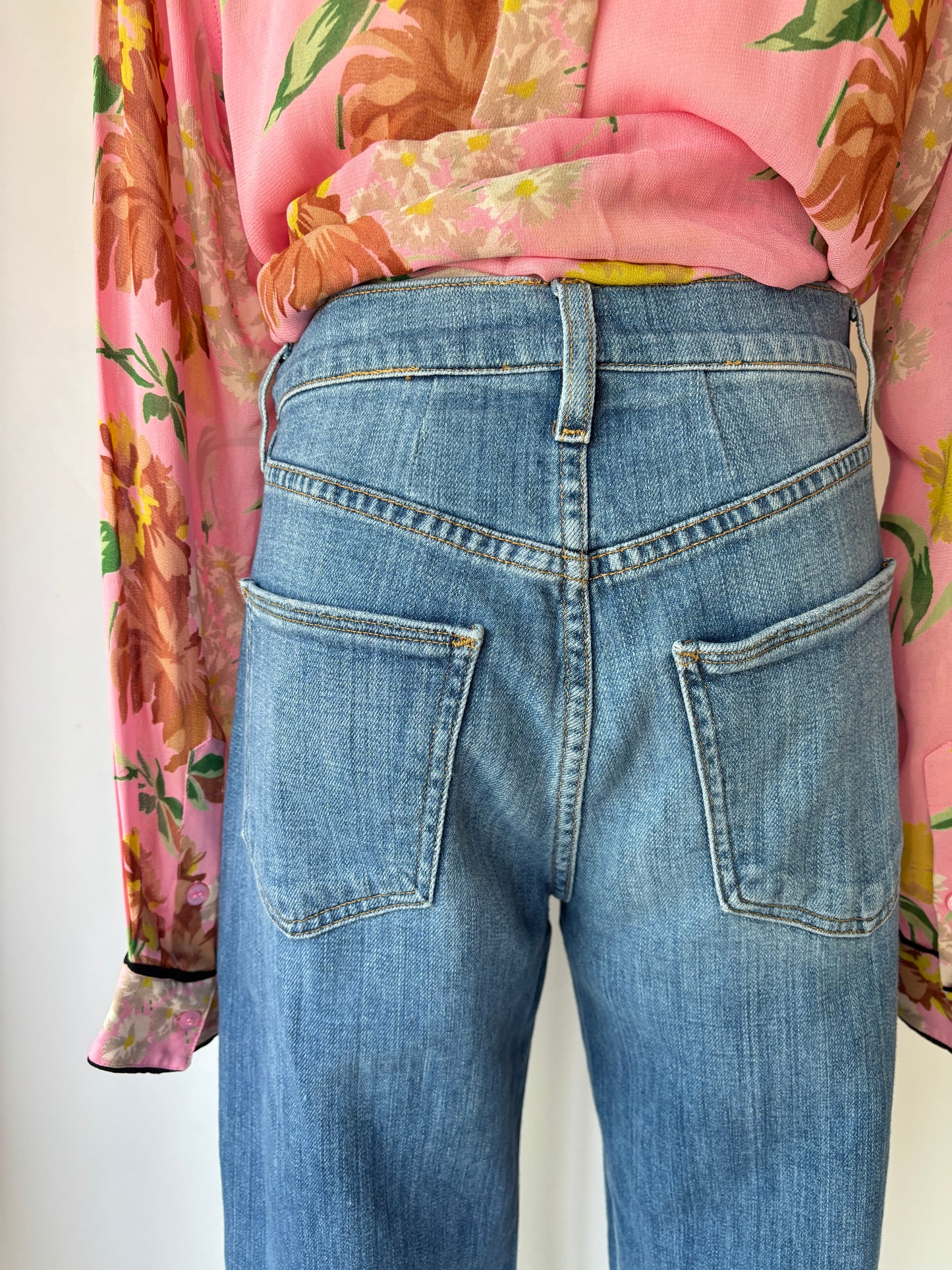 Frame 'Barker' Jeans ~ approx size 10