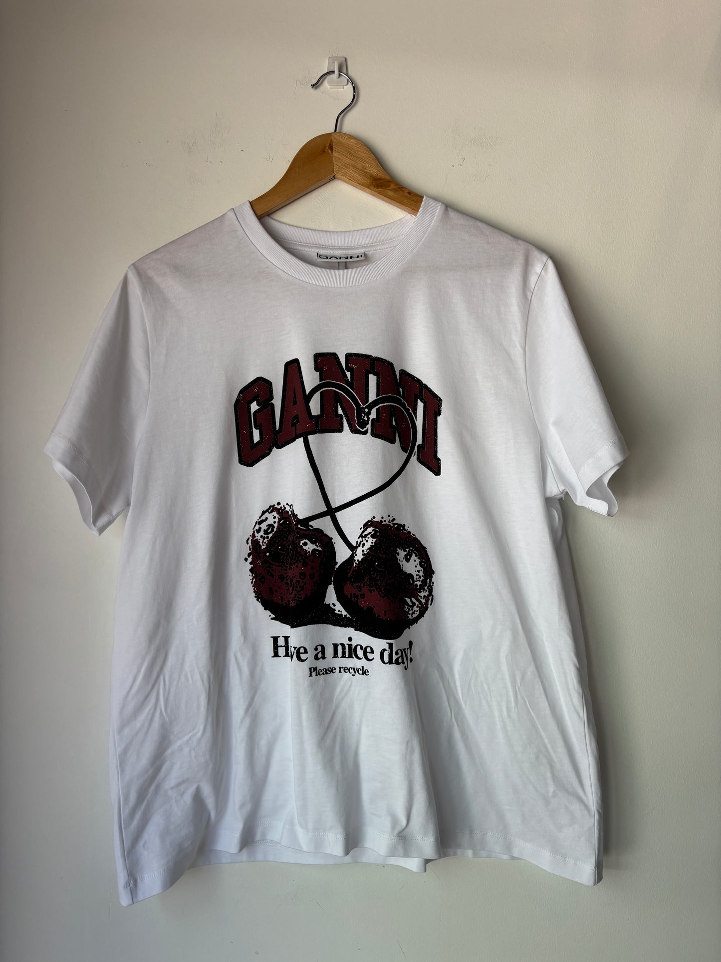 Ganni 'Cherry' Tshirt ~ size Large
