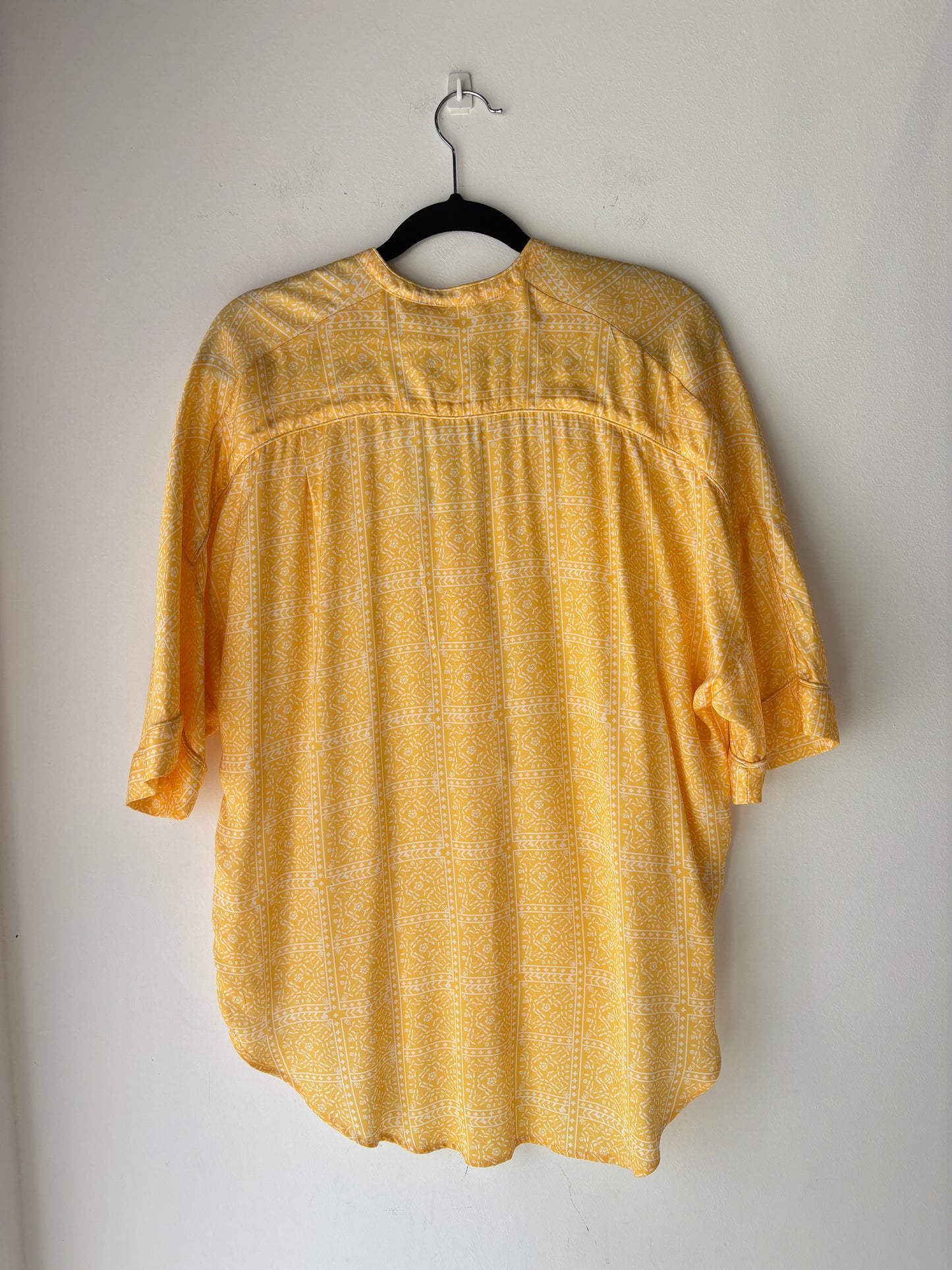 Flannel Tile Shirt ~ size S/M