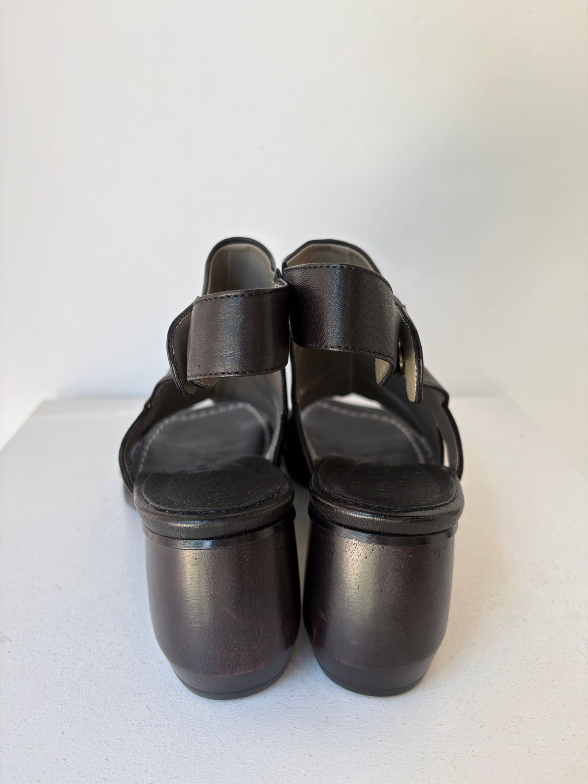 Malloni block heels ~ size 37