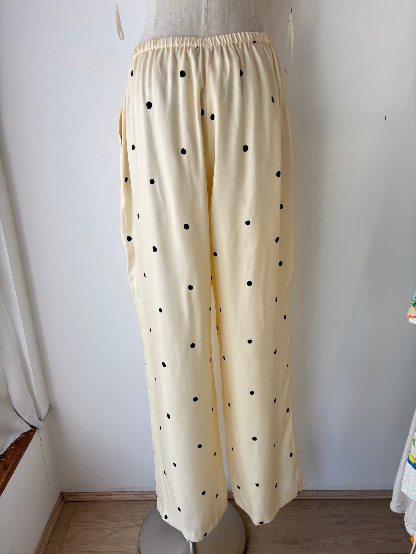 Nude Lucy 'Xander' Pants ~ size Large