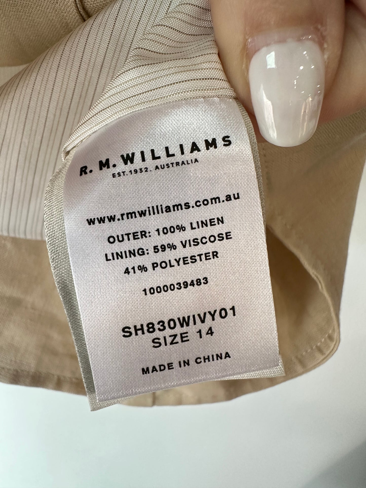 RM Williams vest ~ size 14