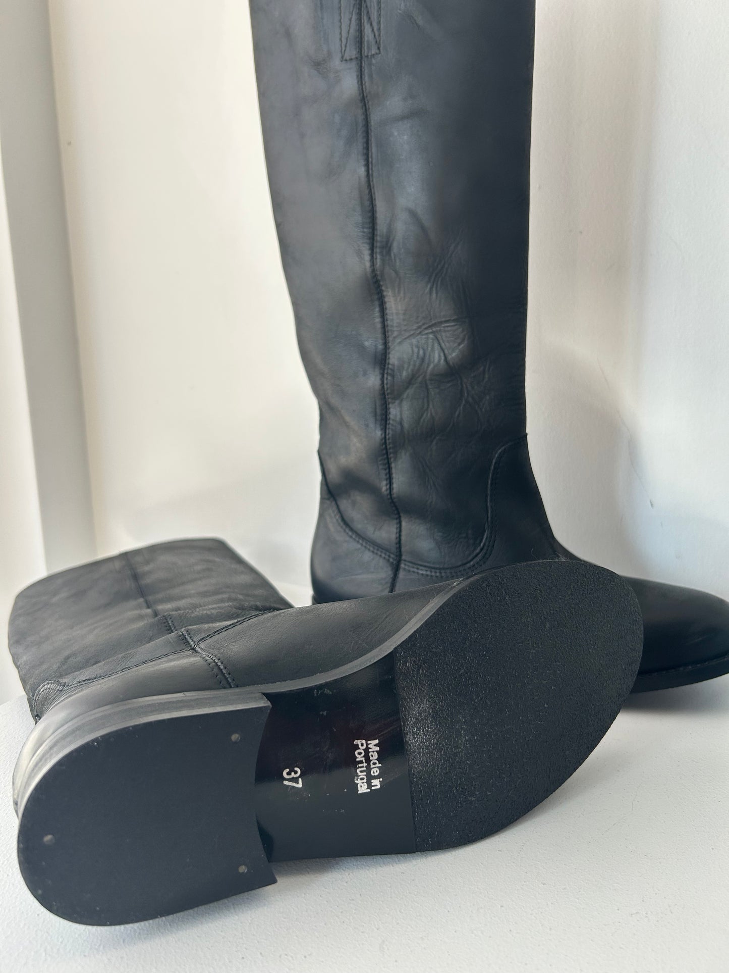 Ivy Lee Copenhagen boots ~ size 37