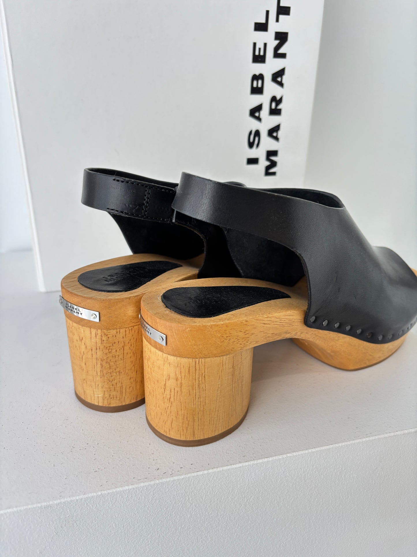 Isabel Marant 'Okya' clogs ~ size 39
