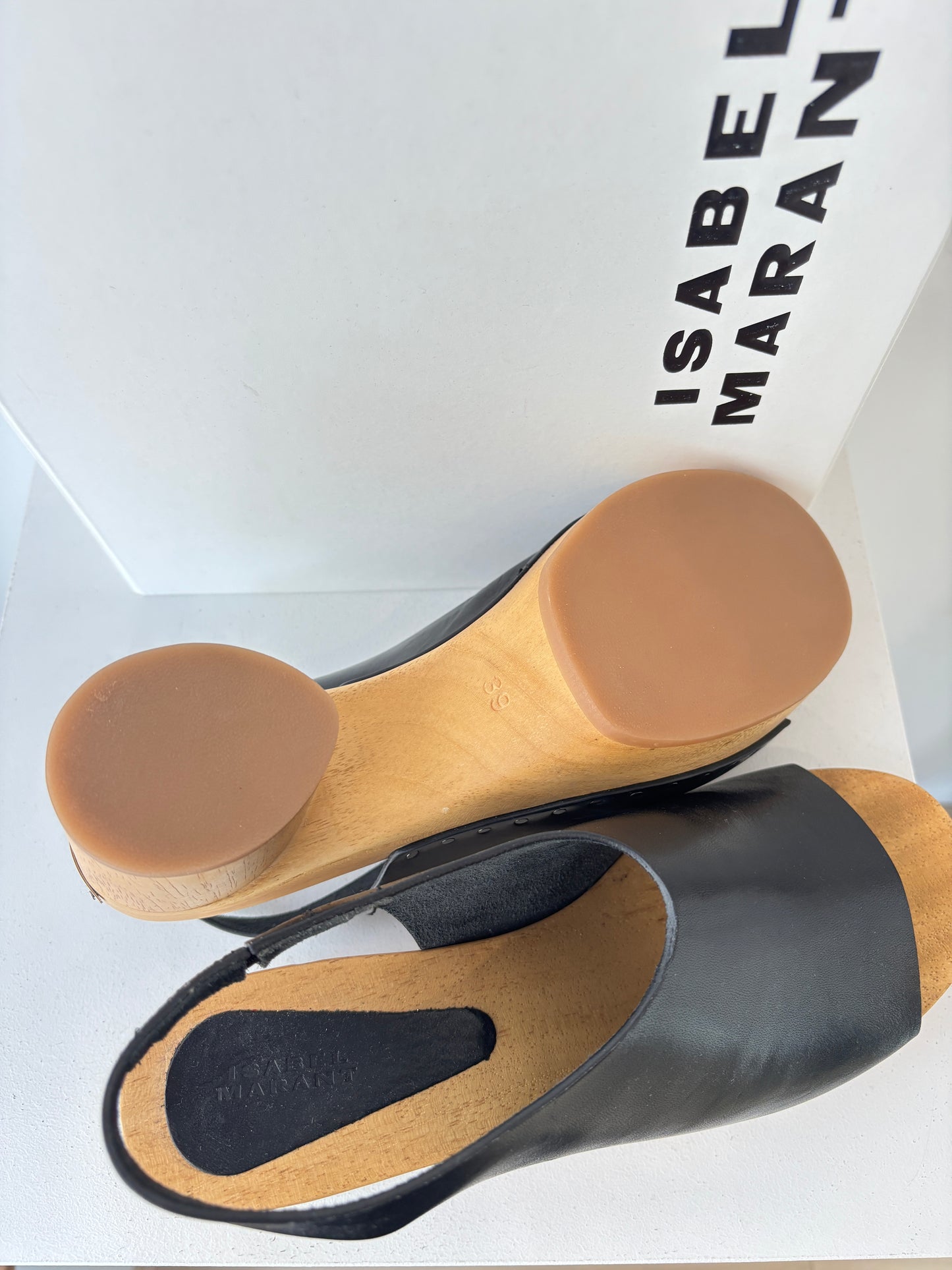 Isabel Marant 'Okya' clogs ~ size 39