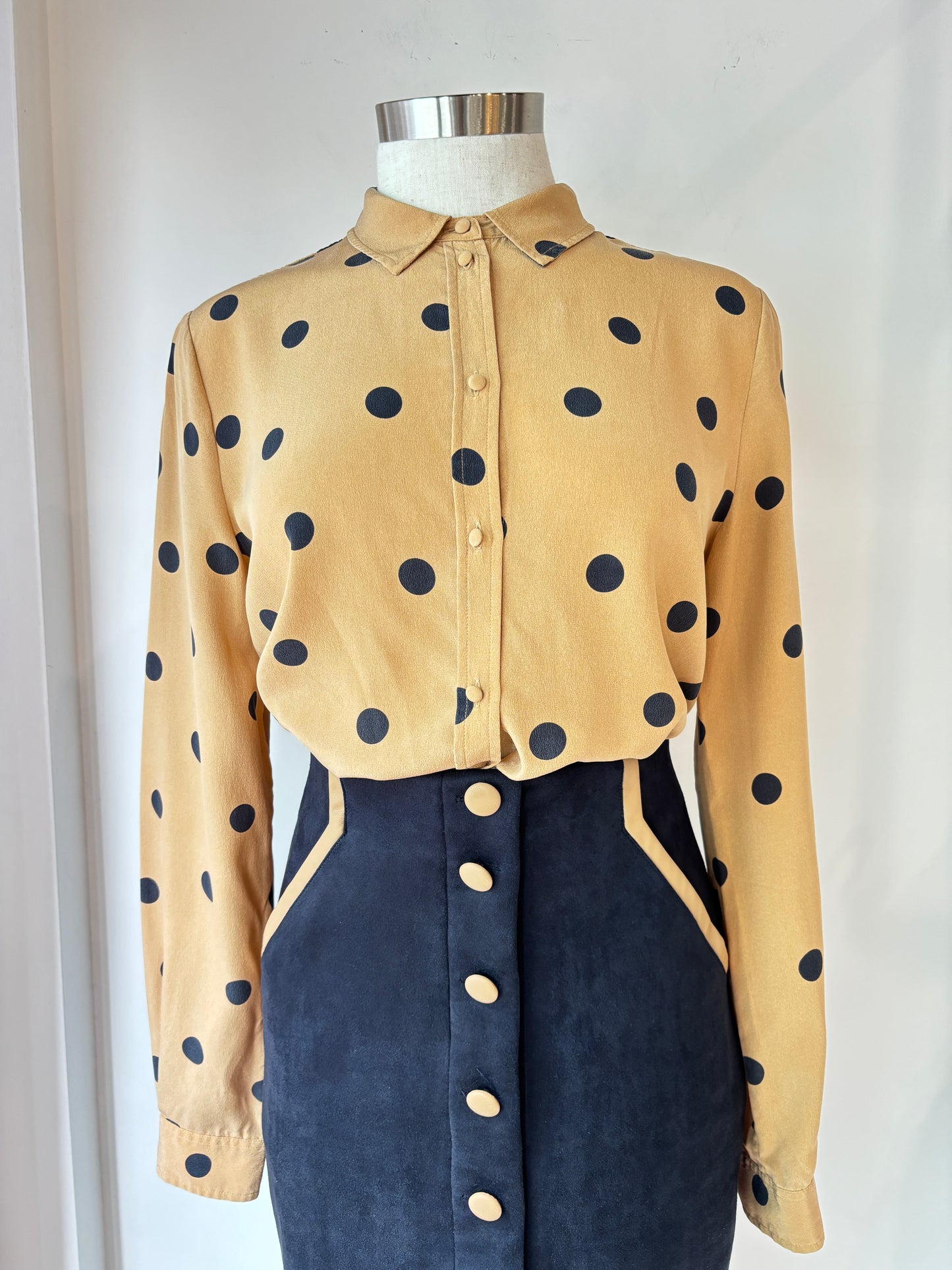 Sezane 'Ann' silk spot shirt ~ size 36 (au 8)