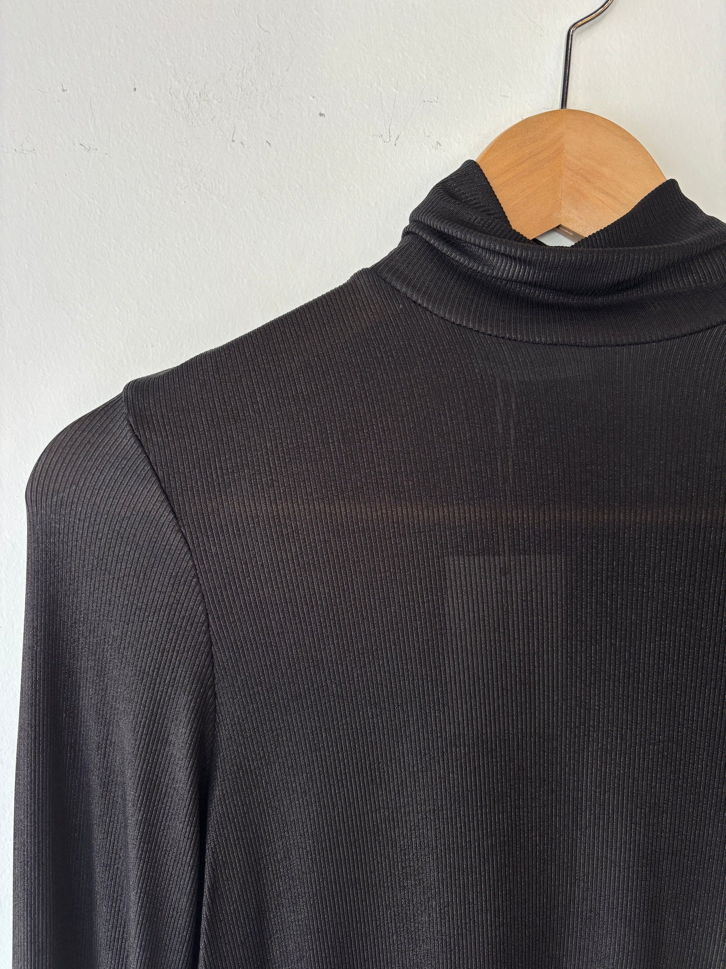 Scanlan Theodore roll neck ~ size L