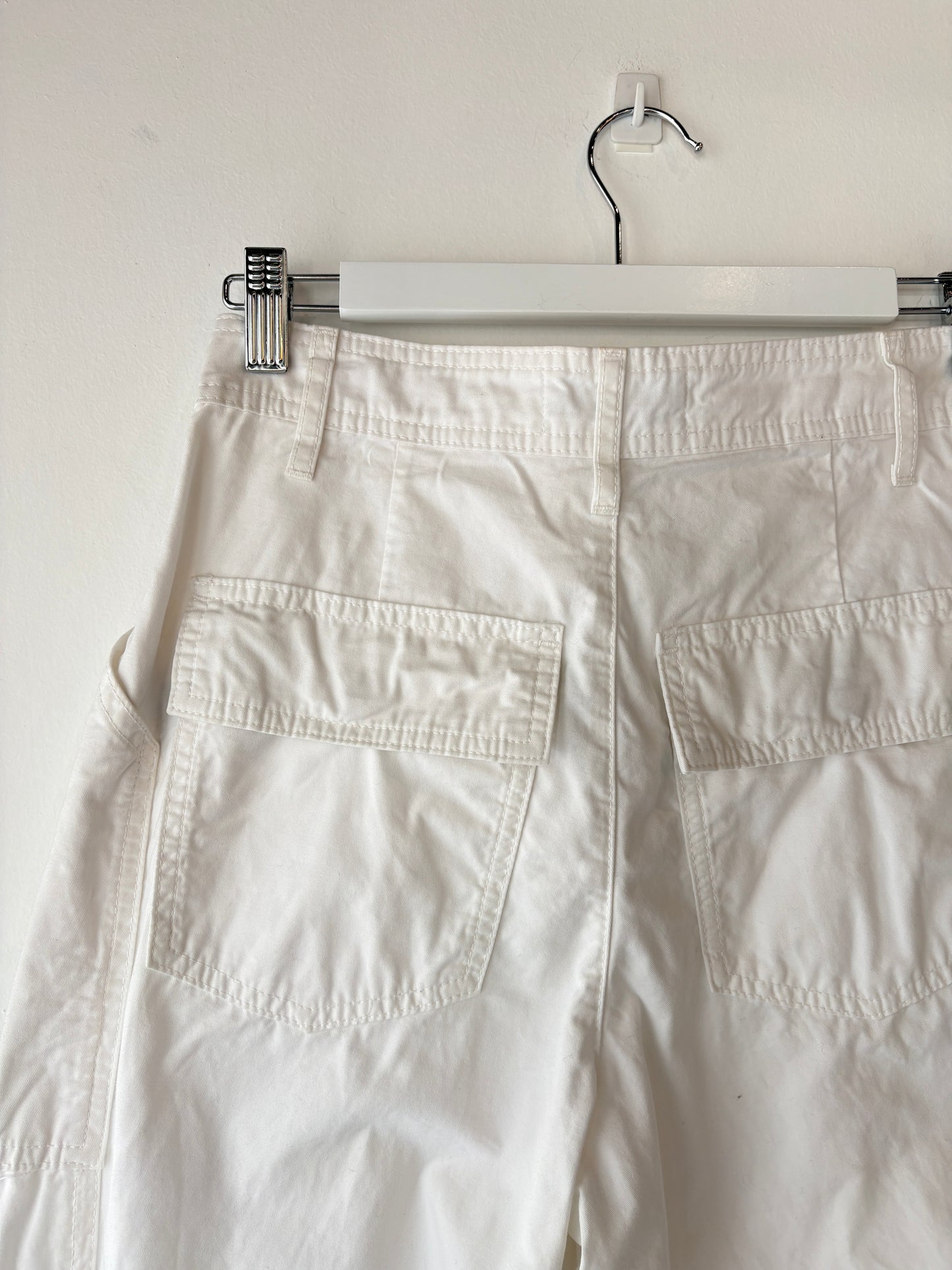 Matteau White Cargo Pants - Sz 8