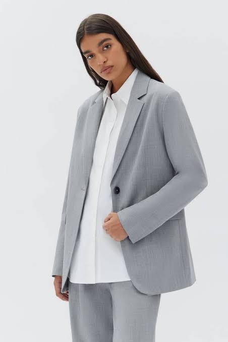 Assembly Label 'Daria' Blazer ~ size 8