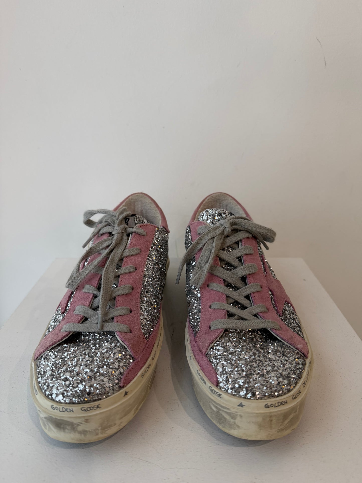 Golden Goose 'Hi Star' Sneakers ~ size 39