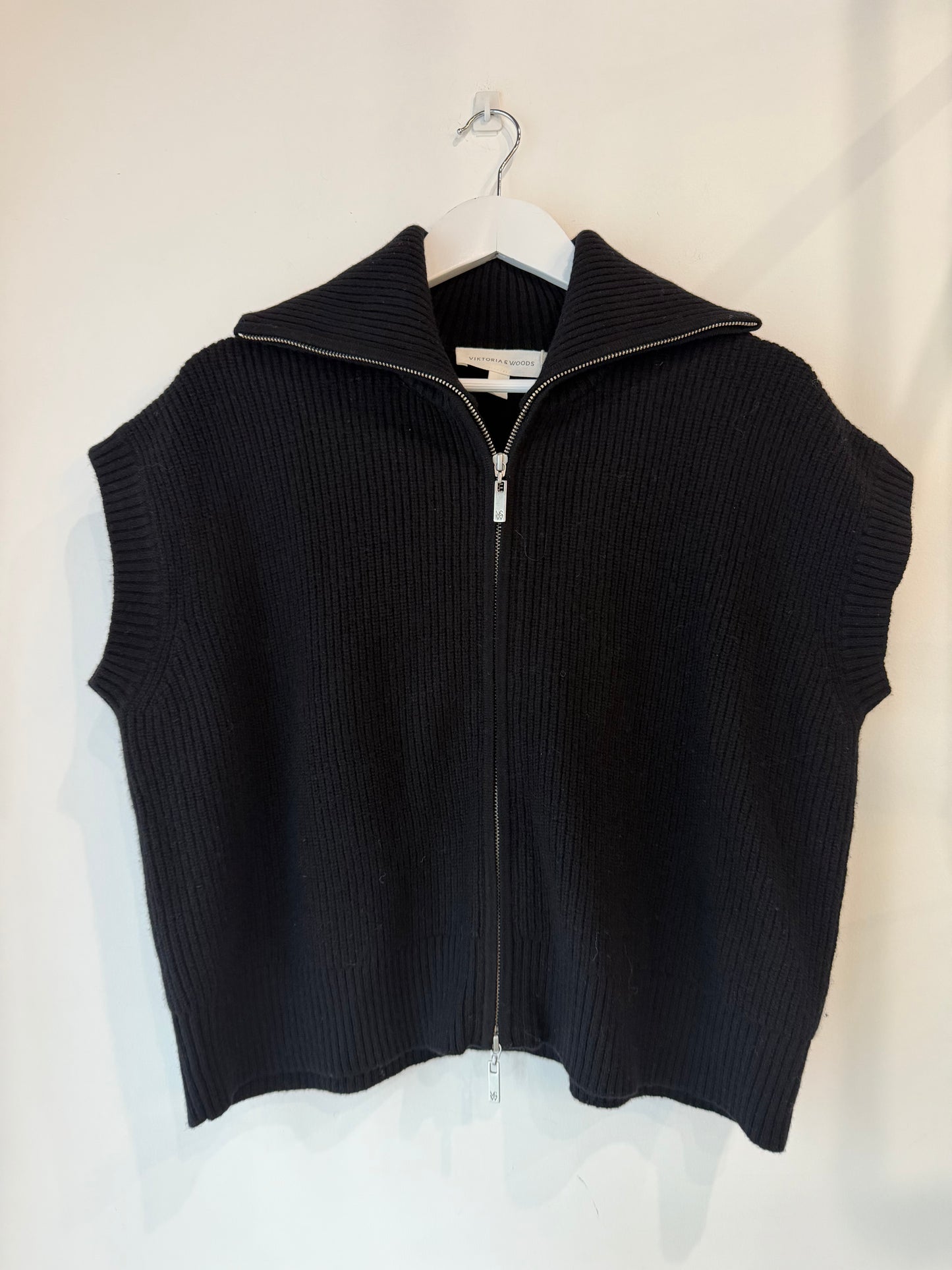 Viktoria & Woods 'Cyclone' Vest ~ size 3 (au 12)