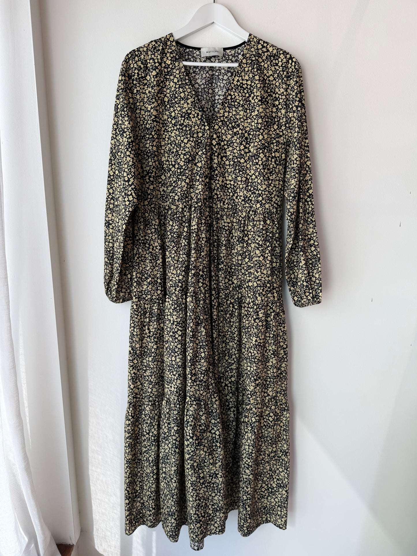 Matteau Maxi Dress ~ size 4 (au 12)