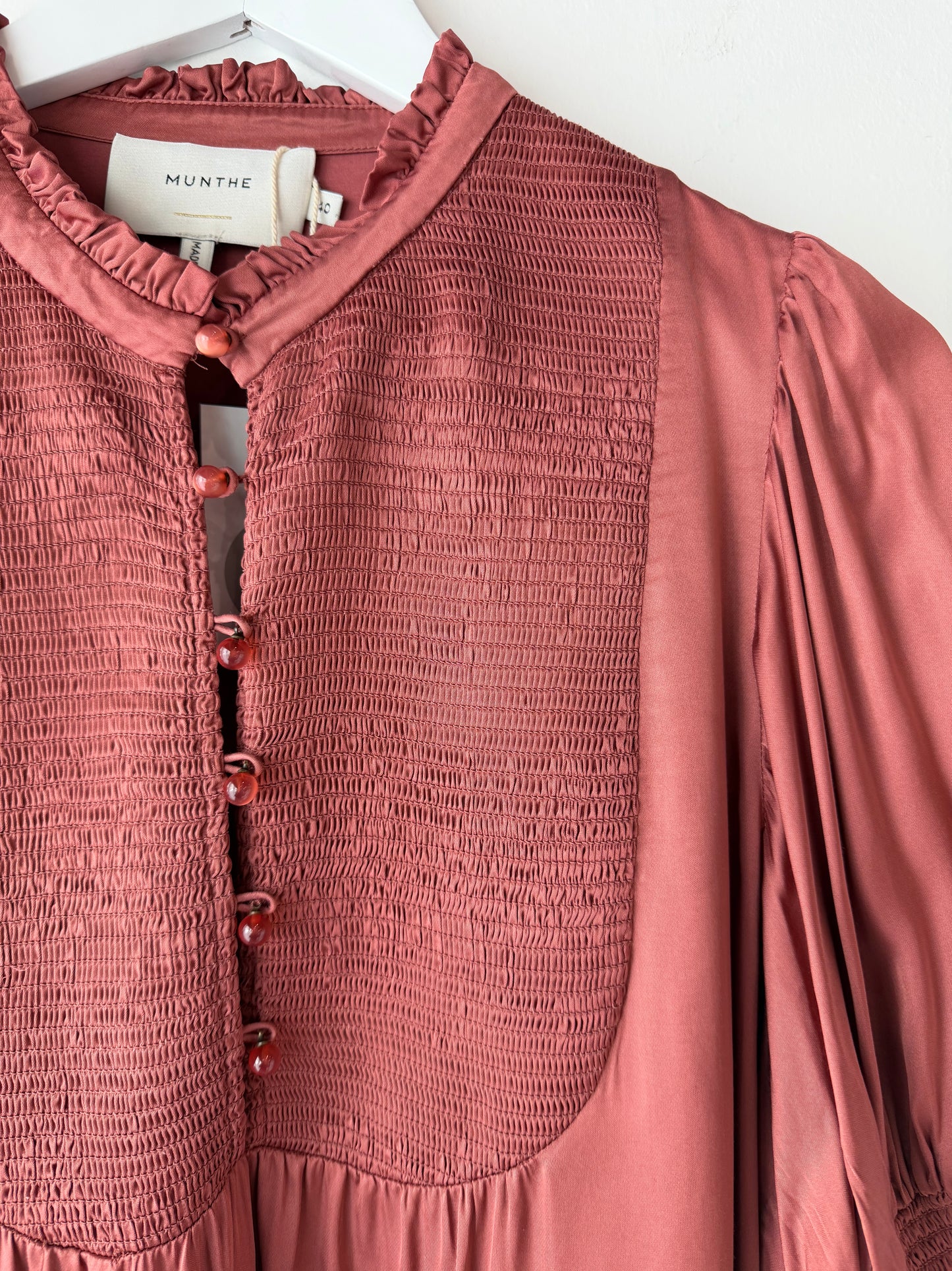 Munthe Silky Top ~ size 40 (au 12)