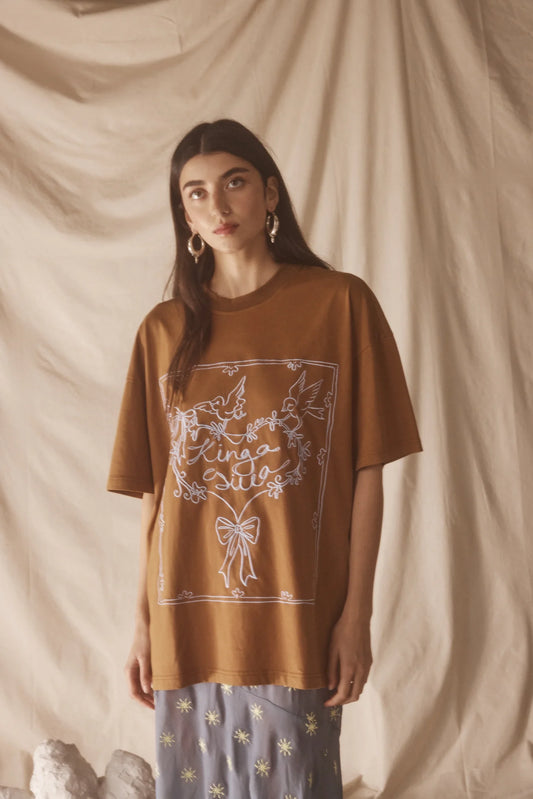 Kinga Csilla 'Amante' TShirt ~ size Small