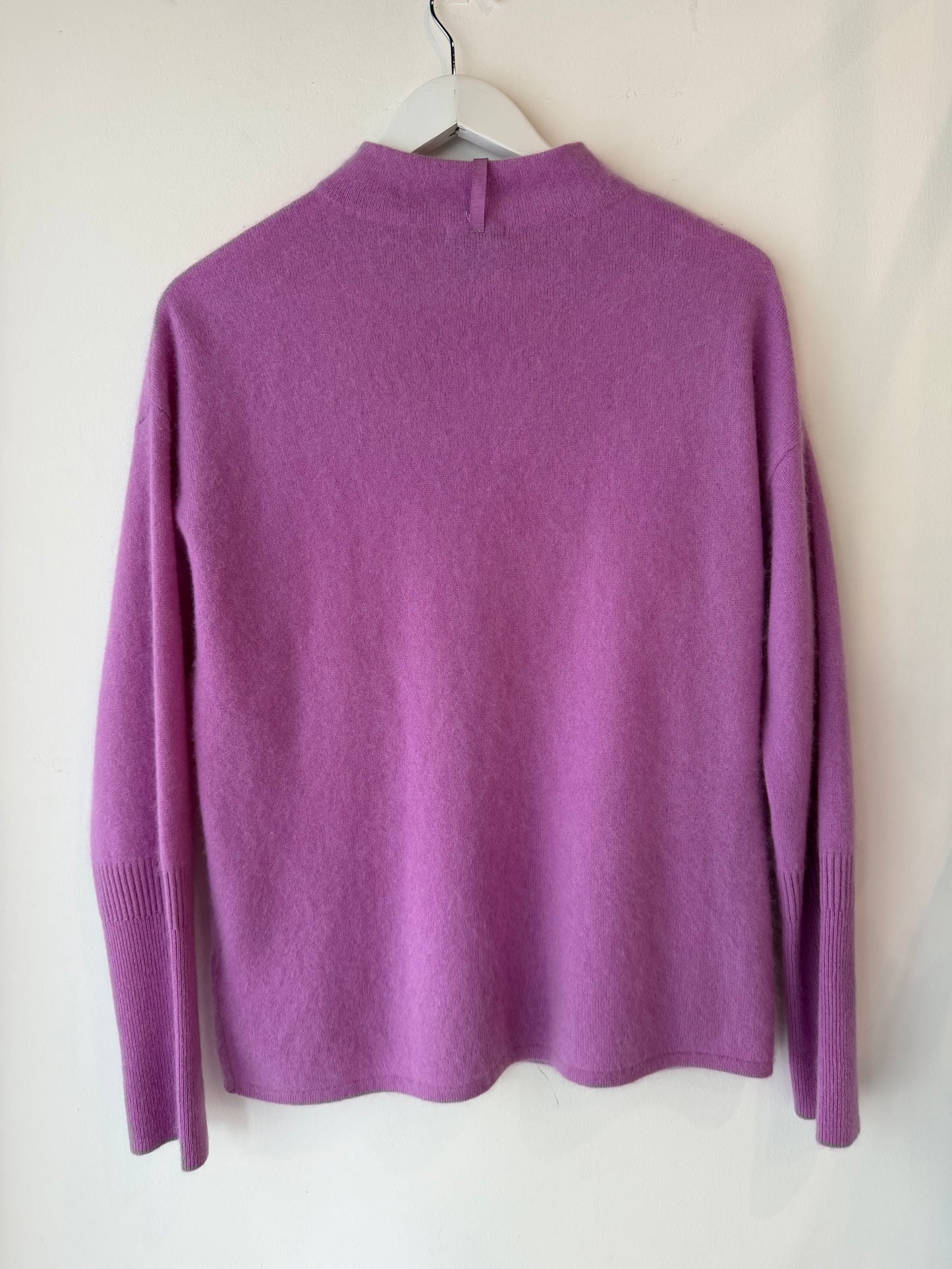 Jigsaw Cashmere Knit ~ size Small/Medium