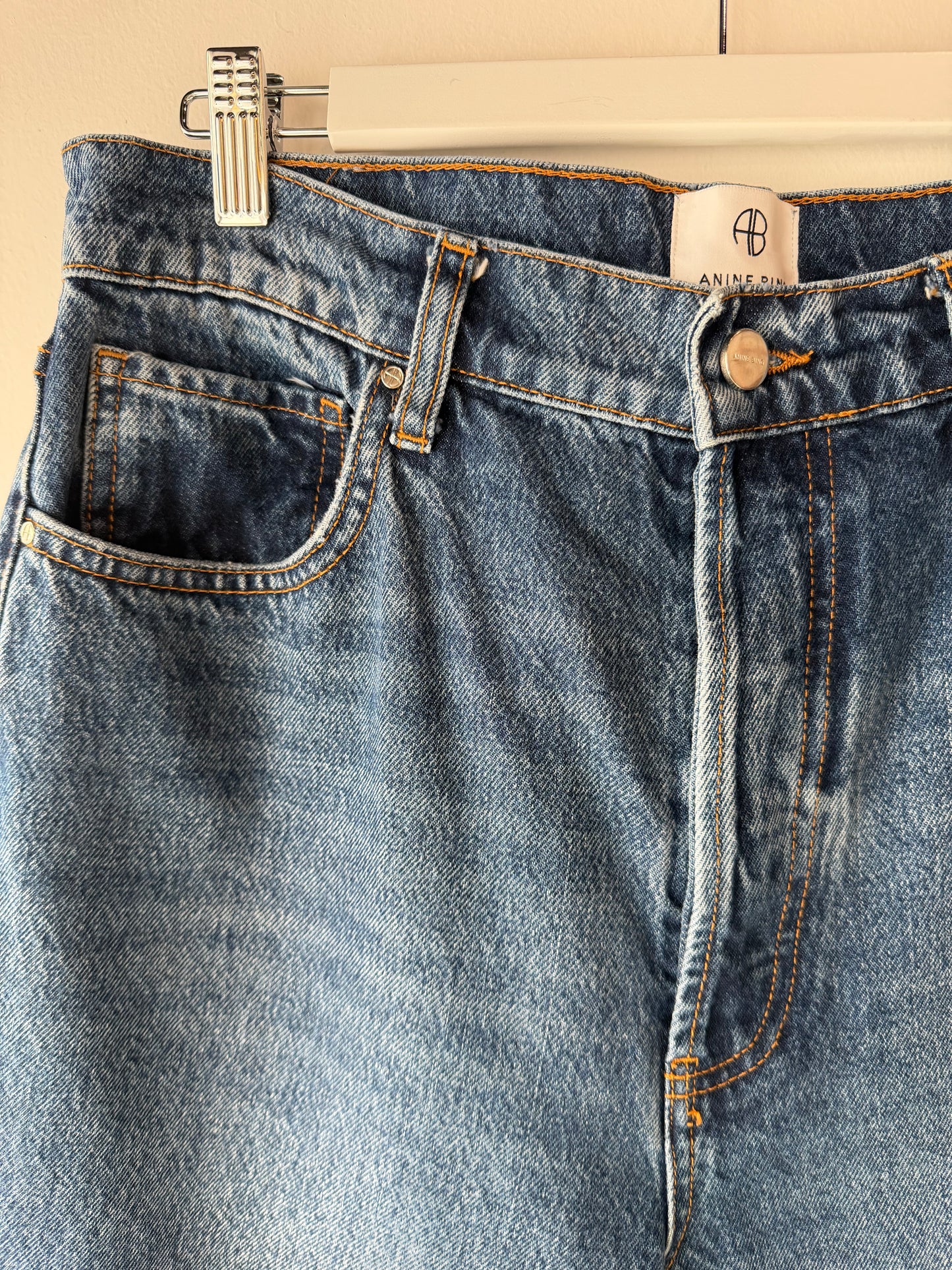 Anine Bing Taper Jeans ~ size 31