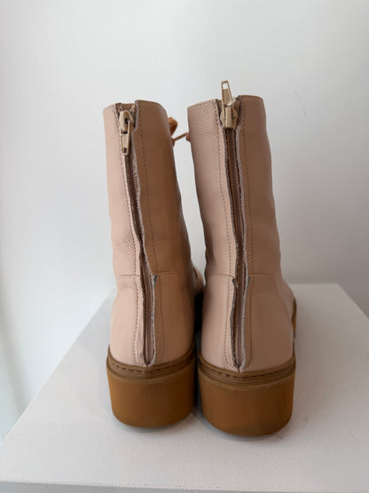 Flannel 'Fallon' Boots ~ size 41