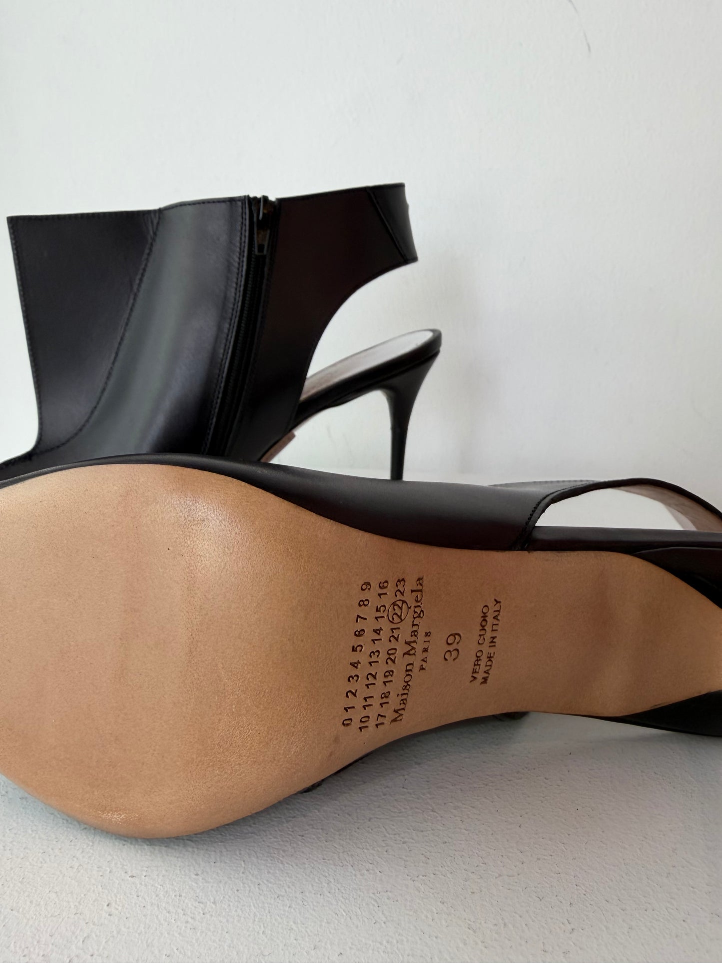Maison Margiela Fin Heels ~ size 39