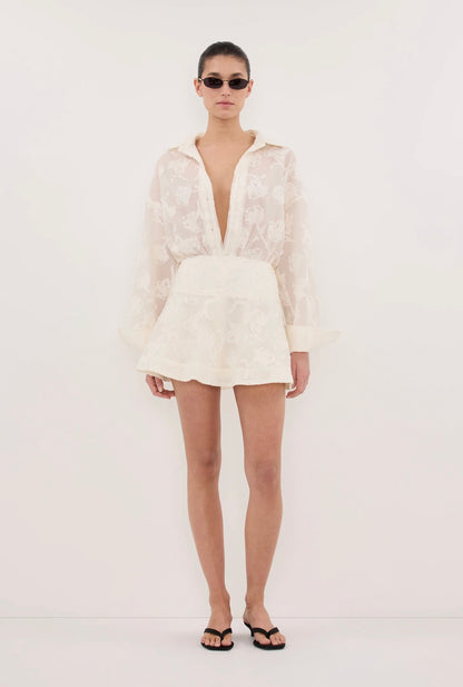 Dissh cream mini skirt ~ size 10