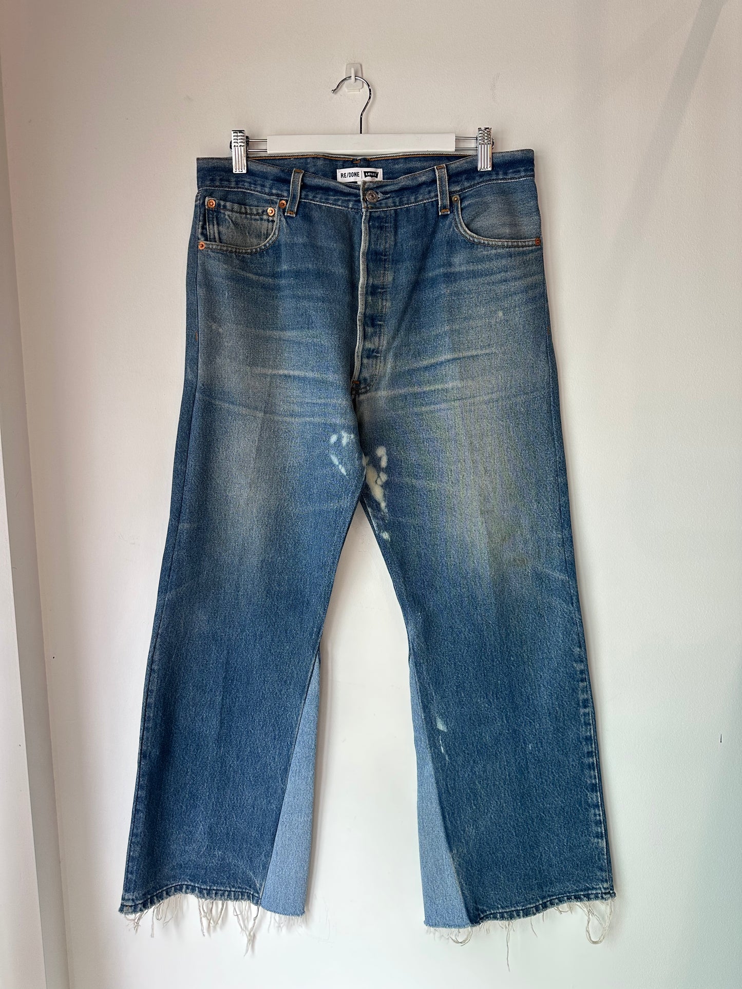 Re/Done x Levis Distressed Jeans ~ size 31