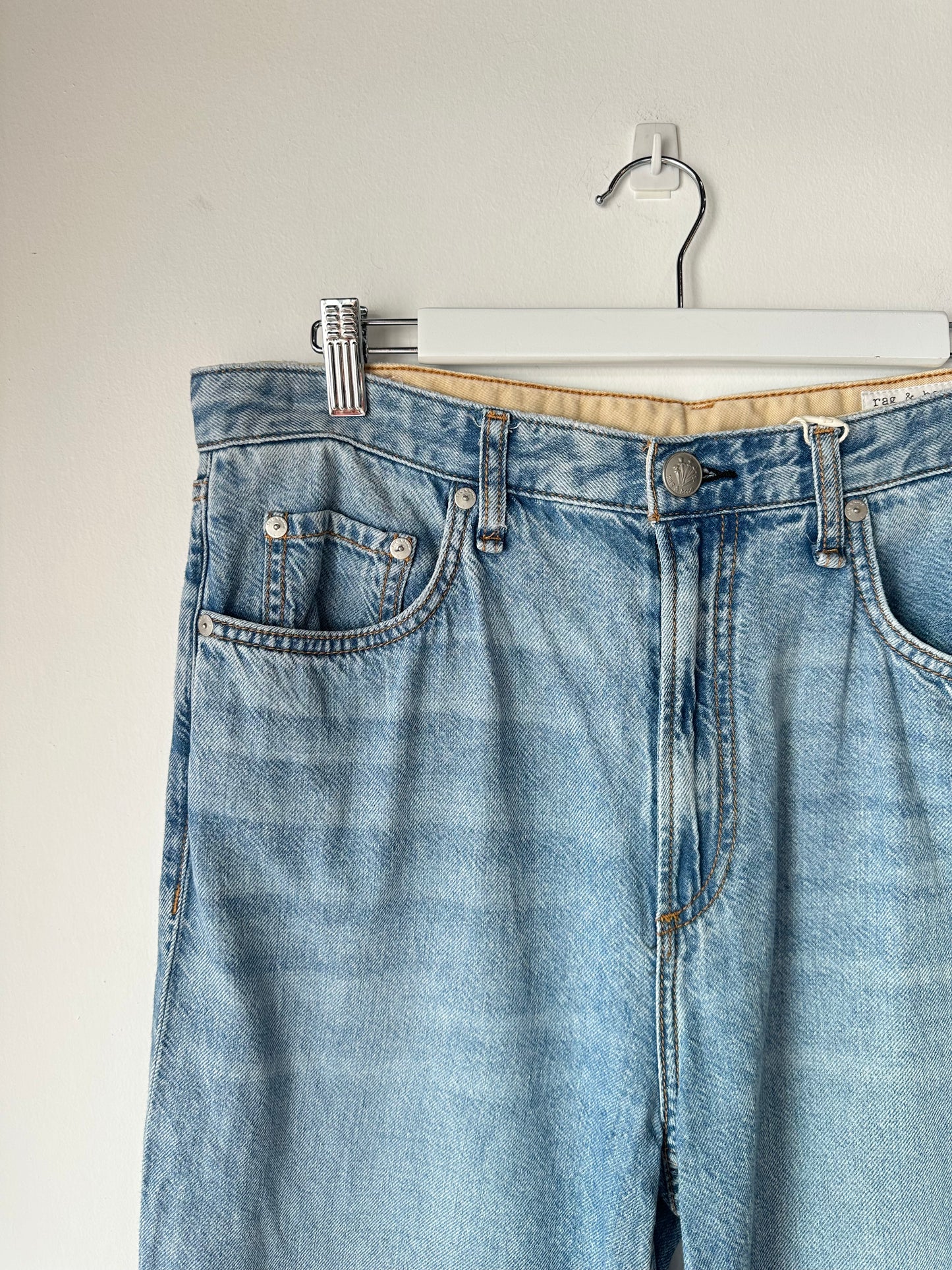 Rag & Bone 'Featherweight Logan' Jeans ~ size 30