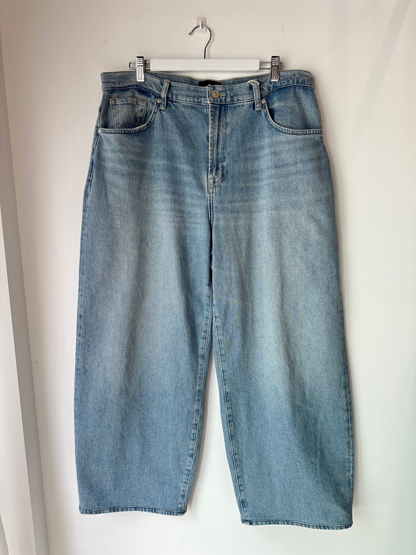 7 For All Mankind 'Bonnie' Jeans ~ size 32