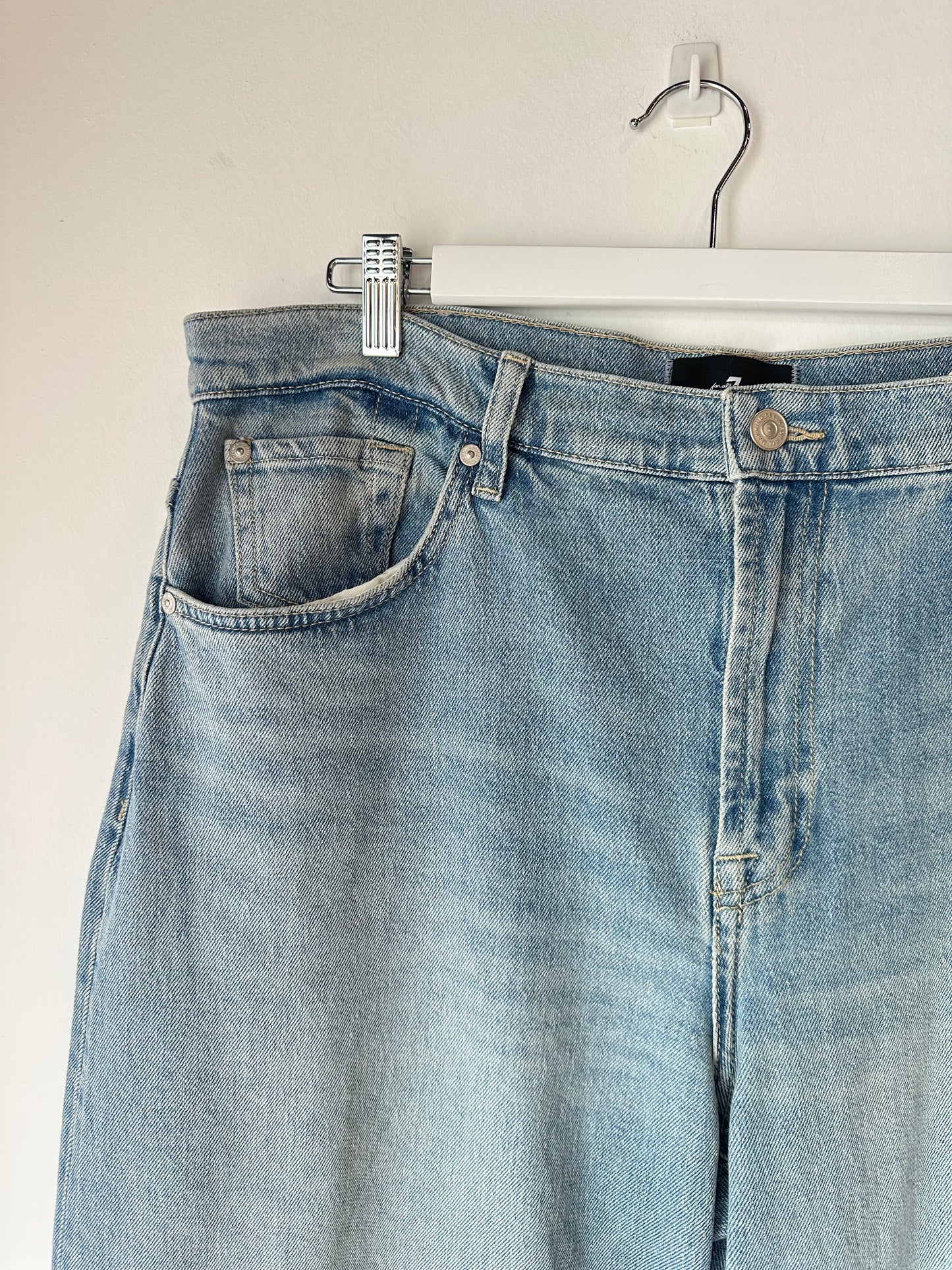 7 For All Mankind 'Bonnie' Jeans ~ size 32