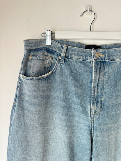 7 For All Mankind 'Bonnie' Jeans ~ size 32