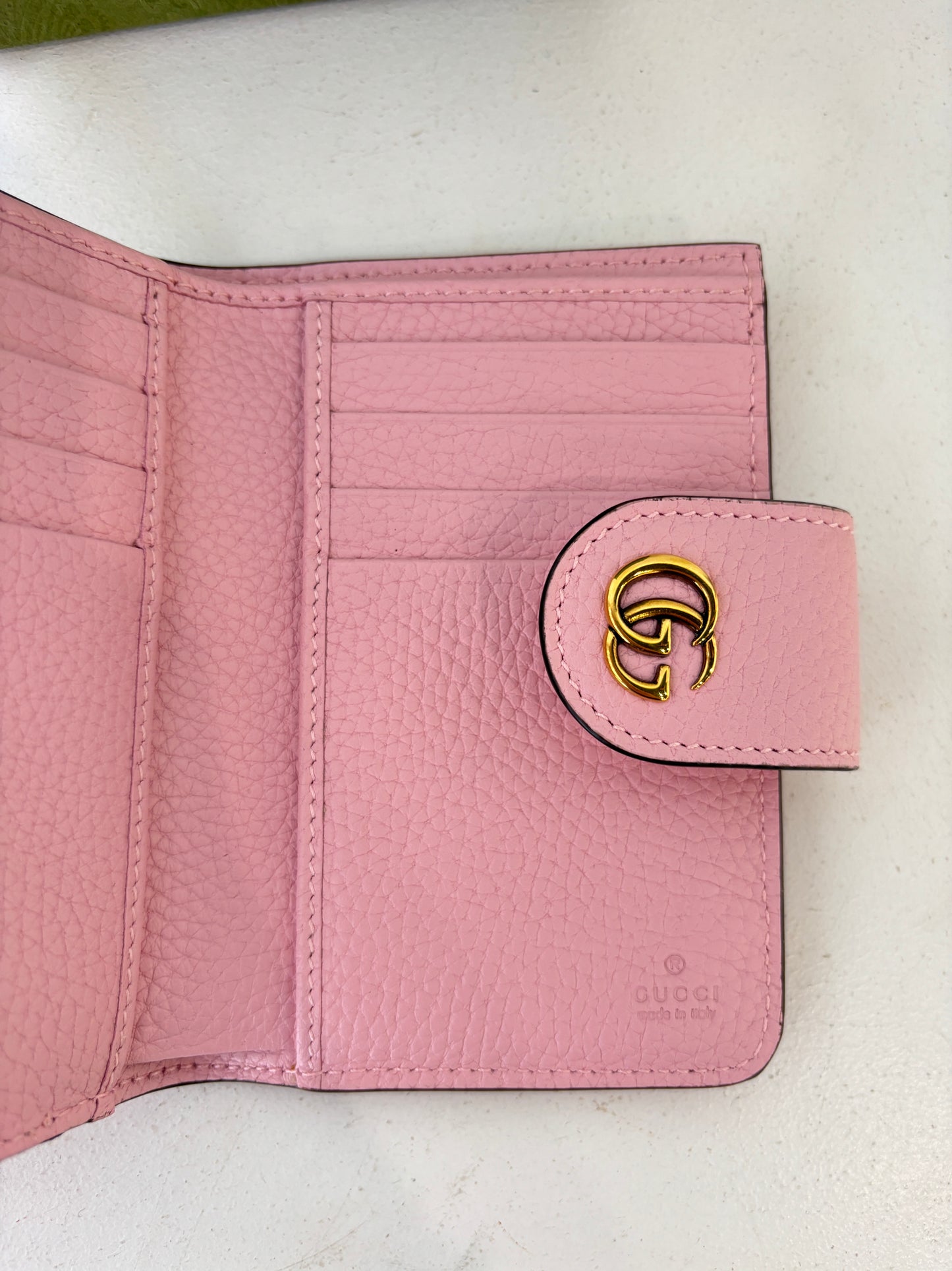Gucci 'Double G' pink wallet