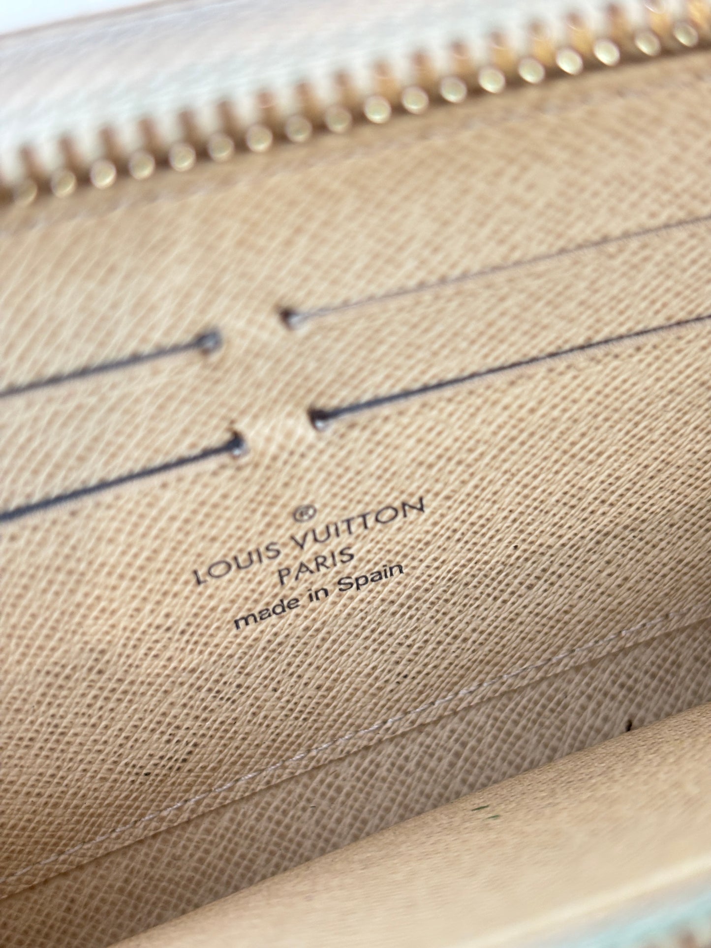 Louis Vuitton 'Zippy' wallet in Damier Azur