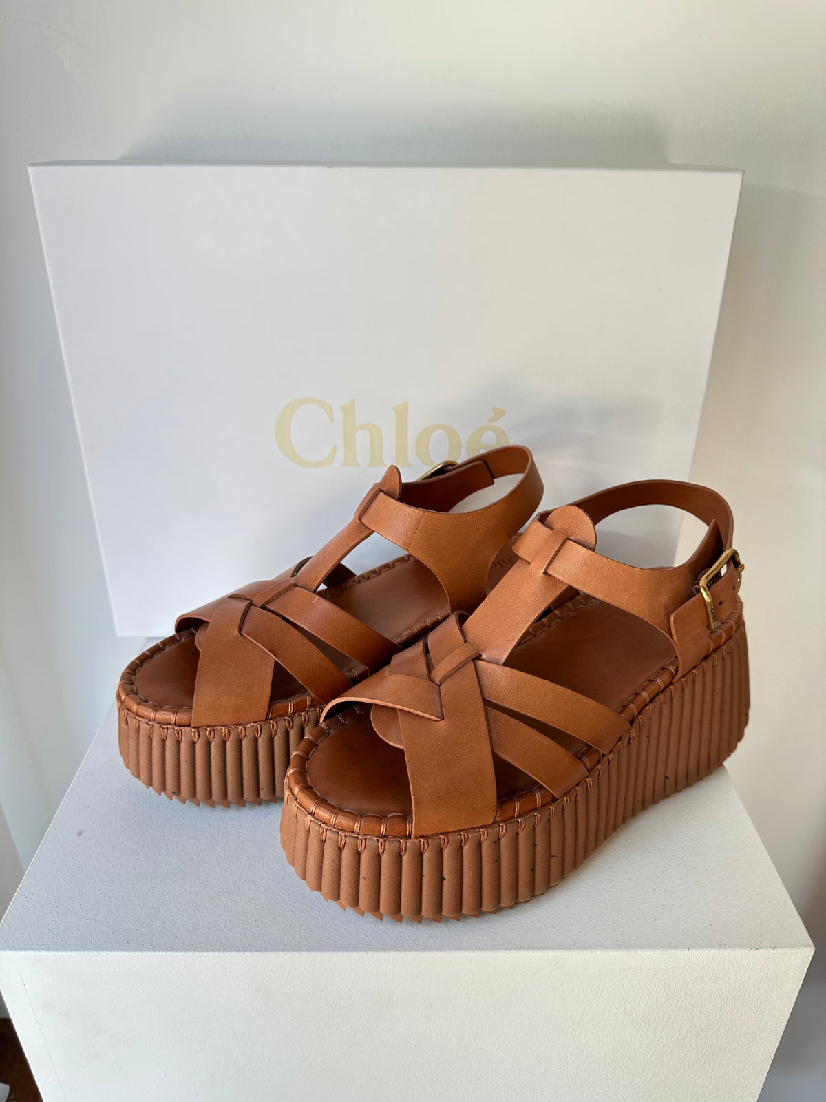 Chloe 'Nama' Sandals ~ size 38