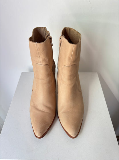 Zoe Kratzmann 'Coco' boots ~ sz 41