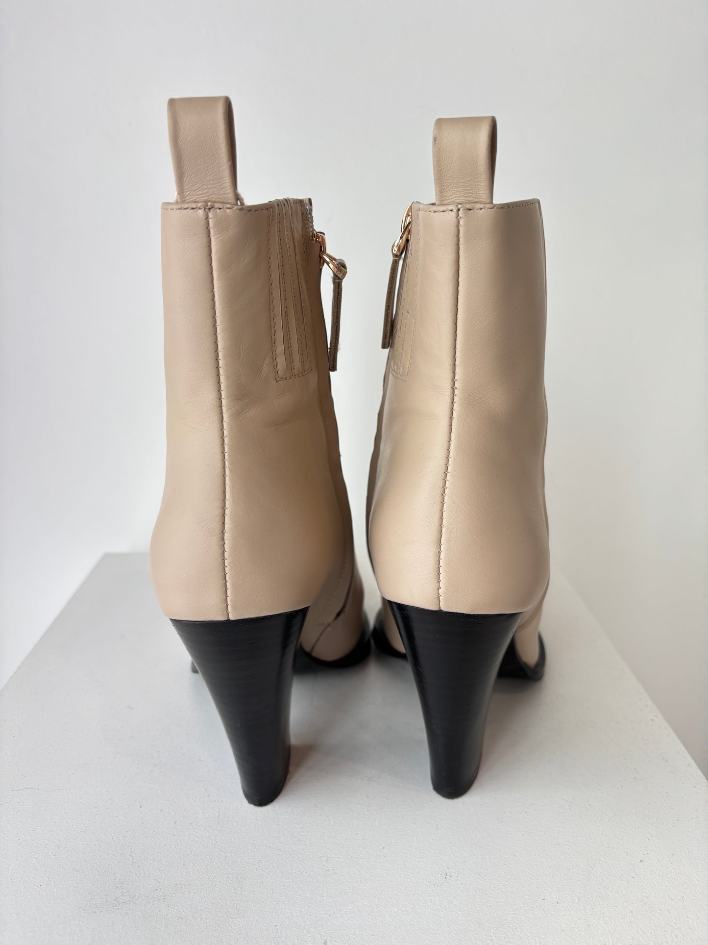Alias Mae 'Tayla' boots ~ sz 41