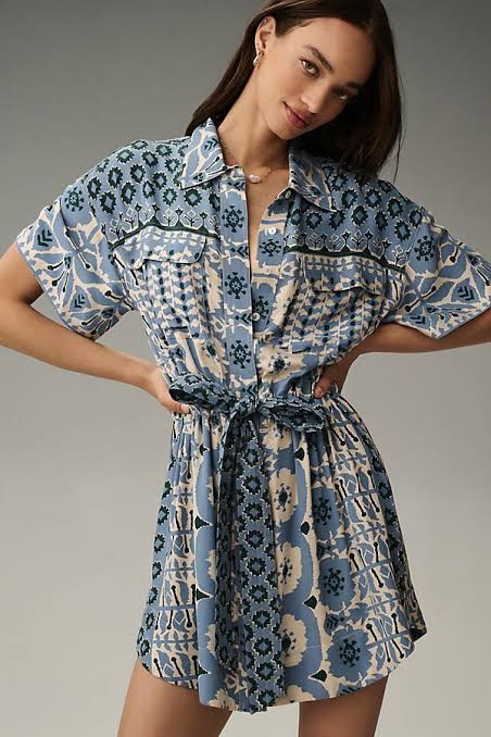 Omika mini dress ~ size XS