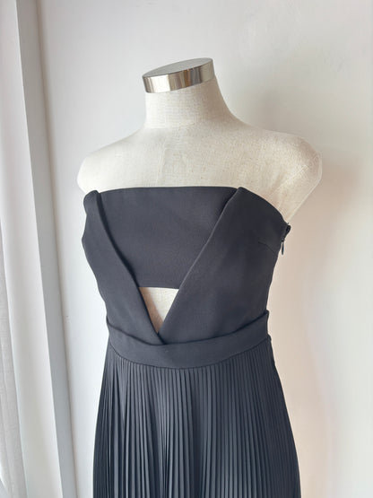 Nicholas black strapless gown ~ size 10